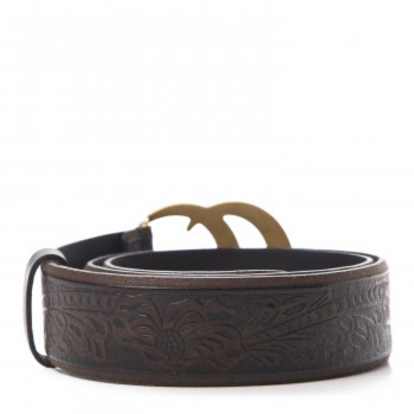 GUCCI Calfskin Embossed Double G Belt - Picture 2 of 5